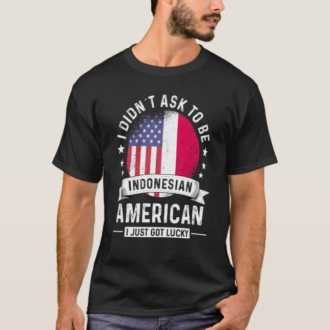 Camiseta Indonesian American Patriot Grown Humor Flag (Frente)