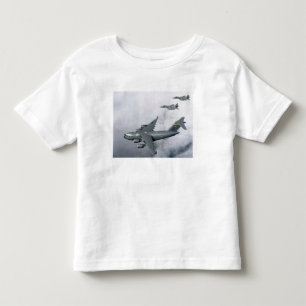 Camiseta Infantil A escolta de F-15B Eagles o primeiro Havaí-baseou