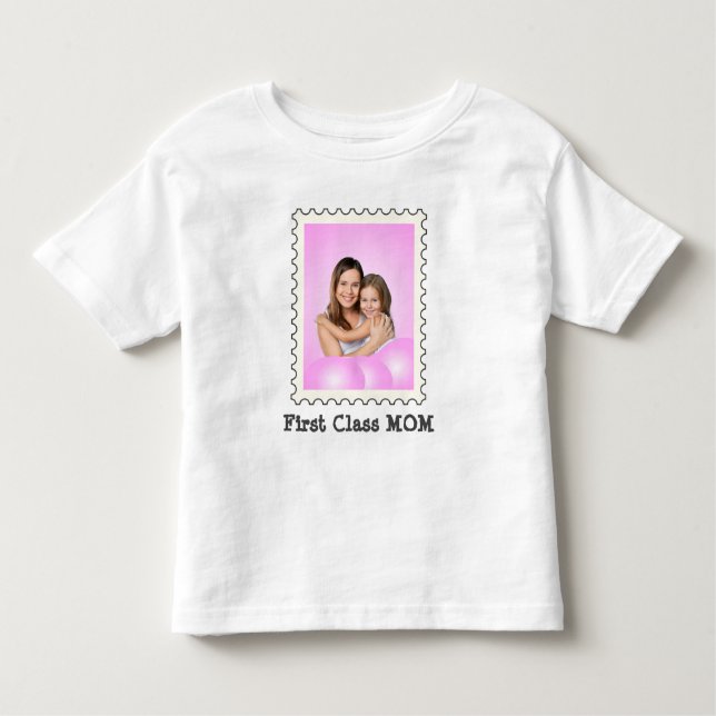 Camiseta Infantil A MÃE DE PRIMEIRA CLASSE é a melhor mãe já persona (Frente)