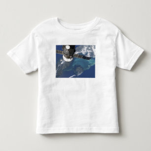 Camiseta Infantil A nave espacial entrada do progresso 22