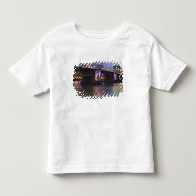 Camiseta Infantil A ponte Morrison sobre o rio Willamette (Frente)