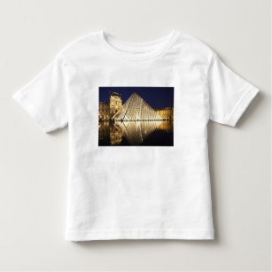 Camiseta Infantil A visão noturna da pirâmide de vidro do Musee du