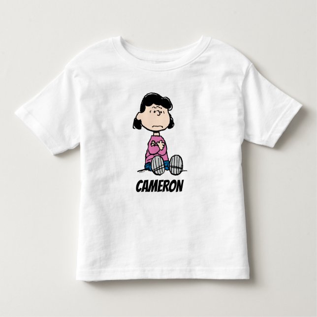 Camiseta Infantil Amendoins | Lucy With Arms Crosssed (Frente)