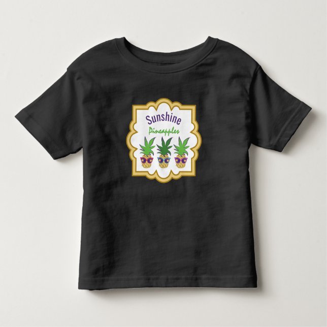 Camiseta Infantil Ananás Sunshine Vestindo Óculos Retrorrosolares (Frente)