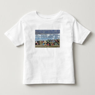 Camiseta Infantil Arquitetura colorida da cidade, Narsaq,