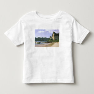 Camiseta Infantil Ásia, Tailândia, Krabi. Praia de West Railay, long
