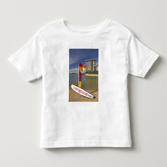 Camiseta Infantil Bandeiras e quadro de resgate de surf (Frente)