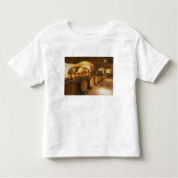 Barreiras de carvalho no porão de Domaine Comte