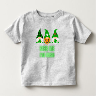 Camiseta Infantil Beije-me, sou Rua irlandesa.