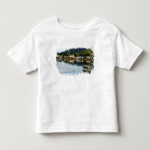 Camiseta Infantil Bela foto da pequena vila de Dornie com