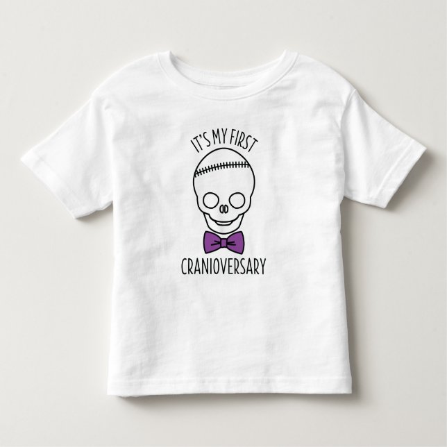 Camiseta Infantil Boys First Cranioversary Skull com Bowtie (Frente)