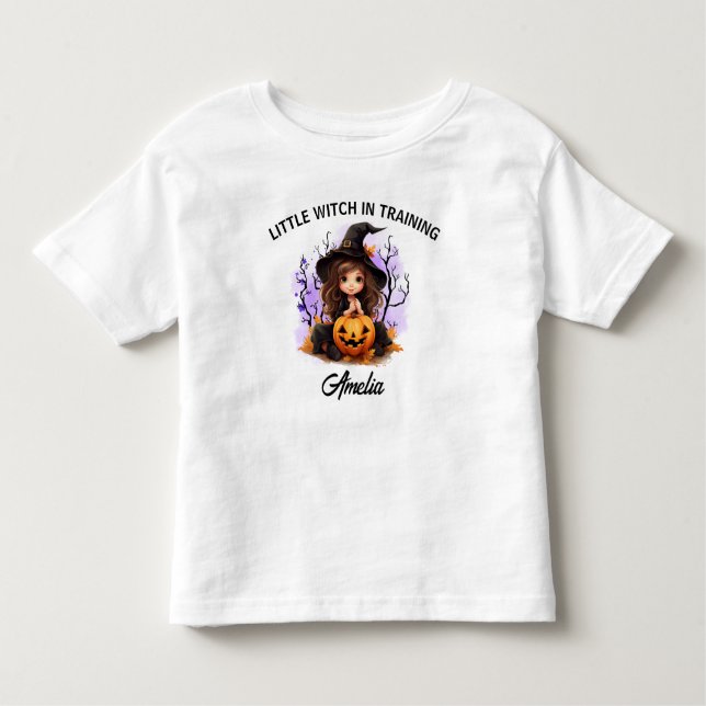 Camiseta Infantil Bruxa Bonita Halloween no Treinamento da T-shirt T (Frente)
