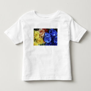 Camiseta Infantil Buquês de rosas frescas sortidos