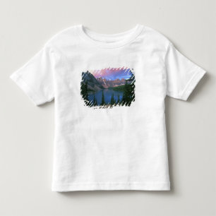 Camiseta Infantil Canadá, Alberta, Lago Moraine ao Amanhecer, Banff