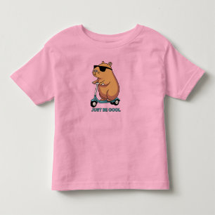 Camiseta Infantil Capivara Divertida e Legal no Scooter Vibes
