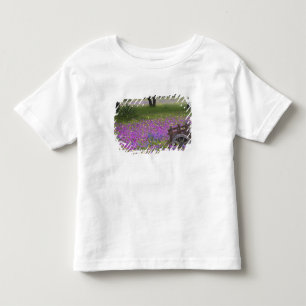 Camiseta Infantil Carrinho de madeira em campo de Phlox, Blue Bonnet
