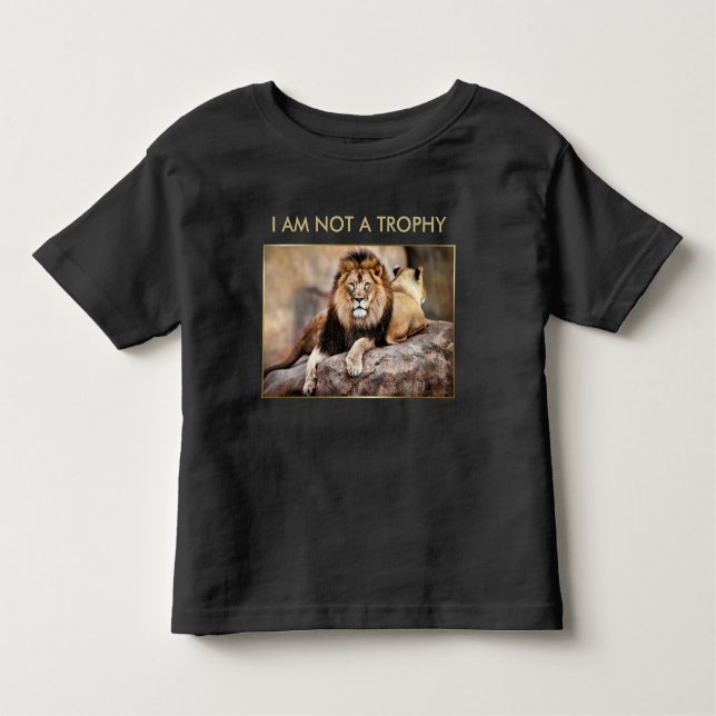 Camiseta Infantil Cecil O Leão Eu Não Sou Um Troféu (Frente)
