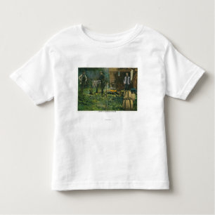 Camiseta Infantil Cena da terra de acampamento dos homens que