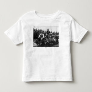 Camiseta Infantil Chinook, WALogging CrewChinook, WA