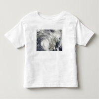 Ciclones tropicais Eric e Fanele 2