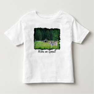 Camiseta Infantil Cinza Wolf & Alaskan Forest Wildlife Art T-Shirt