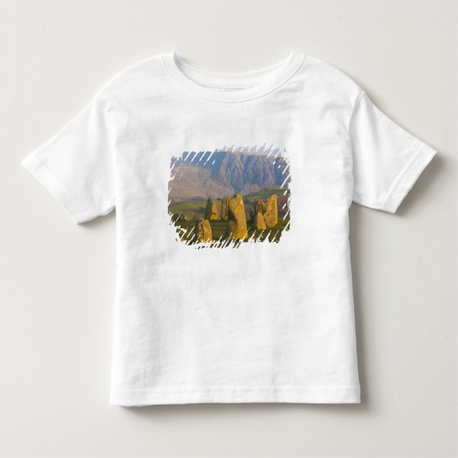 Camiseta Infantil Círculo de Pedra de Castlerigg, Distrito de Lake,  (Frente)