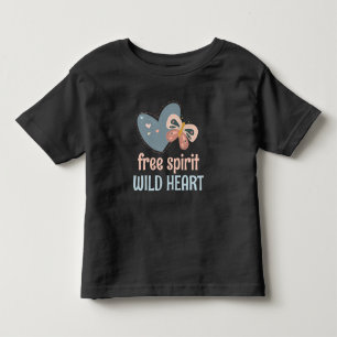 Camiseta Infantil Citação Boho Chic Espírito Livre Coração Selvagem 