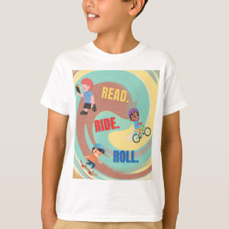 Camiseta infantil com design colorido.