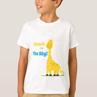 Camiseta infantil com uma girafa fofa