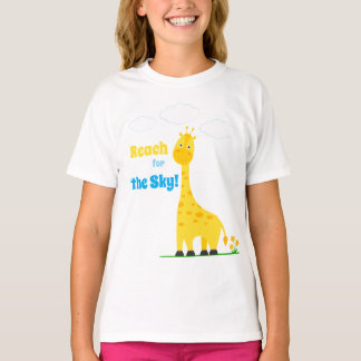 Camiseta infantil com uma girafa fofa
