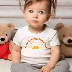 Camiseta Infantil Continue Brilhando, Pequeno Amarelo-Cinto-Sol