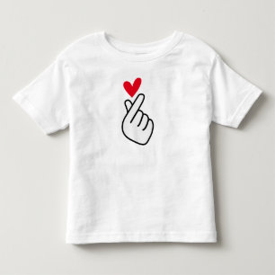 Camiseta Infantil Coração de dedos coreano