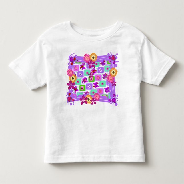 Camiseta Infantil CORAÇÃO E FLORES T-Shirt (Frente)