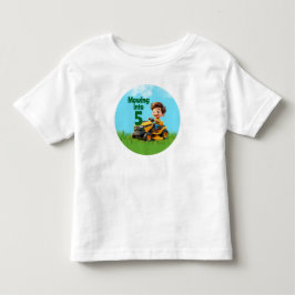 Camiseta Infantil Cortando no Aniversário da Roçadeira