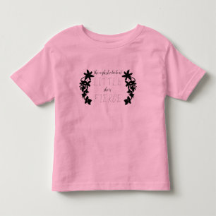 Camiseta Infantil "Embora ela seja pequena, ela é feroz" Midsummer