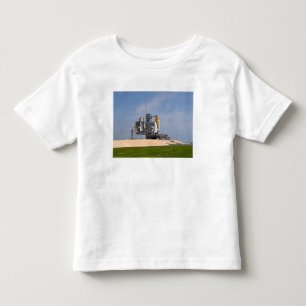 Camiseta Infantil Esforço do vaivém espacial na plataforma de