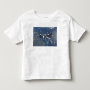 Camiseta Infantil Estação espacial internacional na órbita 3