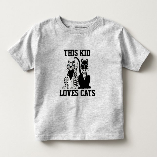 CAMISETA INFANTIL ESTE GAROTO ADORA CAMADAS DE TODLER DE GATOS (Frente)