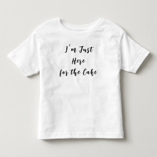 Camiseta Infantil Estou Aqui Só Pelo Bolo
