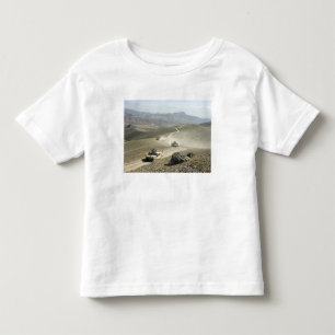 Camiseta Infantil Estradas ásperas transversais da montanha de