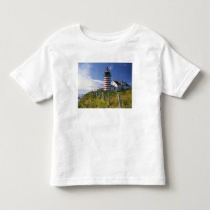 Camiseta Infantil EUA, Maine, Lubec. Farol de Cabeça Oeste Quoddy