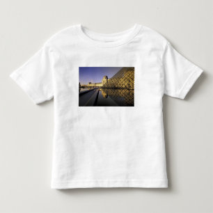 Camiseta Infantil Europa, França, Paris. Le Louvre e vidro