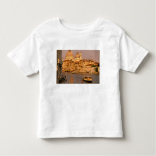 Camiseta Infantil Europa, Itália, Veneto, Veneza. Vista de Sunset d