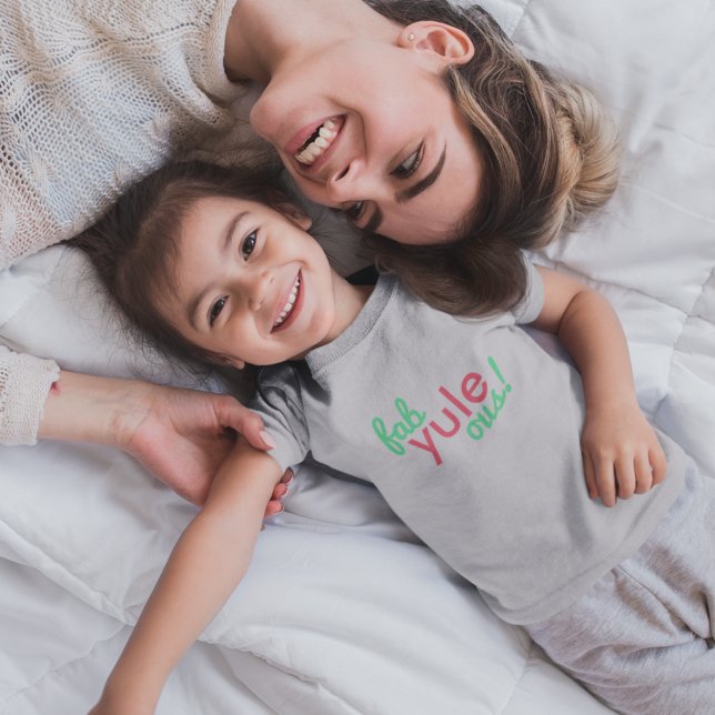 Camiseta Infantil Fab Yule Ous | Fabuloso Fábrica de Na moda de Nata (Criador carregado)