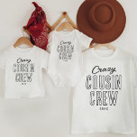 Camiseta Infantil Família de Tripulantes Louca<br><div class="desc">Não só são excelentes de t-shirts iguais para unificar membros da família, como também podem ser um início de conversação excelente. As pessoas poderão perguntar-vos sobre a vossa reunião familiar e as t-shirts personalizadas, dando-vos a oportunidade perfeita de partilhar as vossas histórias e relembrar os bons tempos. Apresentando o ditado...</div>