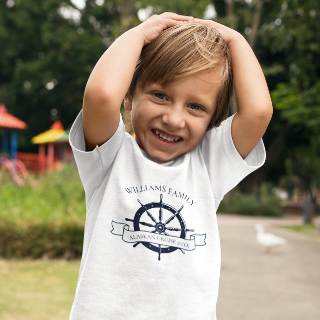 Camiseta Infantil Férias Marítimas da Família do Navio de Cruzeiro P (Criador carregado)