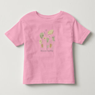 Camiseta Infantil Floresça Suavemente - Arte de Linha de Flores Silv