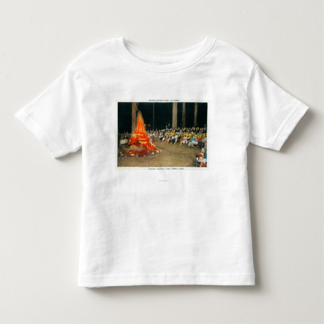 Camiseta Infantil Fogueira da noite no alojamento gigante da (Frente)