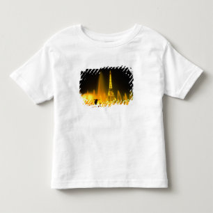 Camiseta Infantil Fonte na mundialmente famosa Torre Eiffel Paris