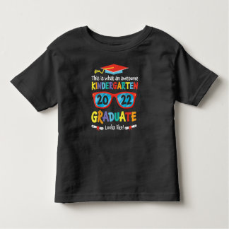 Camiseta Infantil Formando Incrível Para O Jardim De Infância Parece
